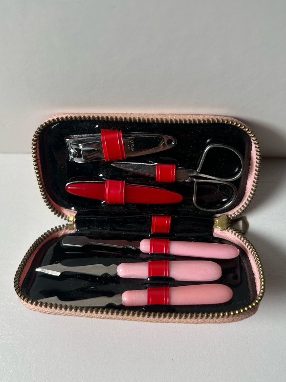 Vintage Manicure Kit 6 Piece Pocket Travel Size Pink Leather Case Zipper Close